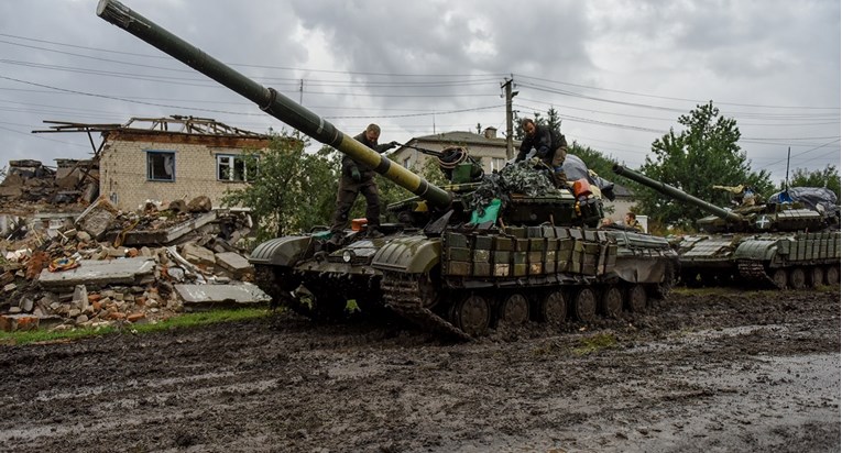 Institut: Rusi izgubili gotovo 40% svojih tenkova. Broj ukrajinskih tenkova narastao