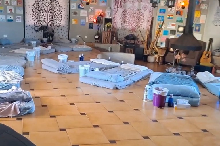 Racije u duhovnim centrima u Španjolskoj. Nađena ayahuasca, otrov žabe...