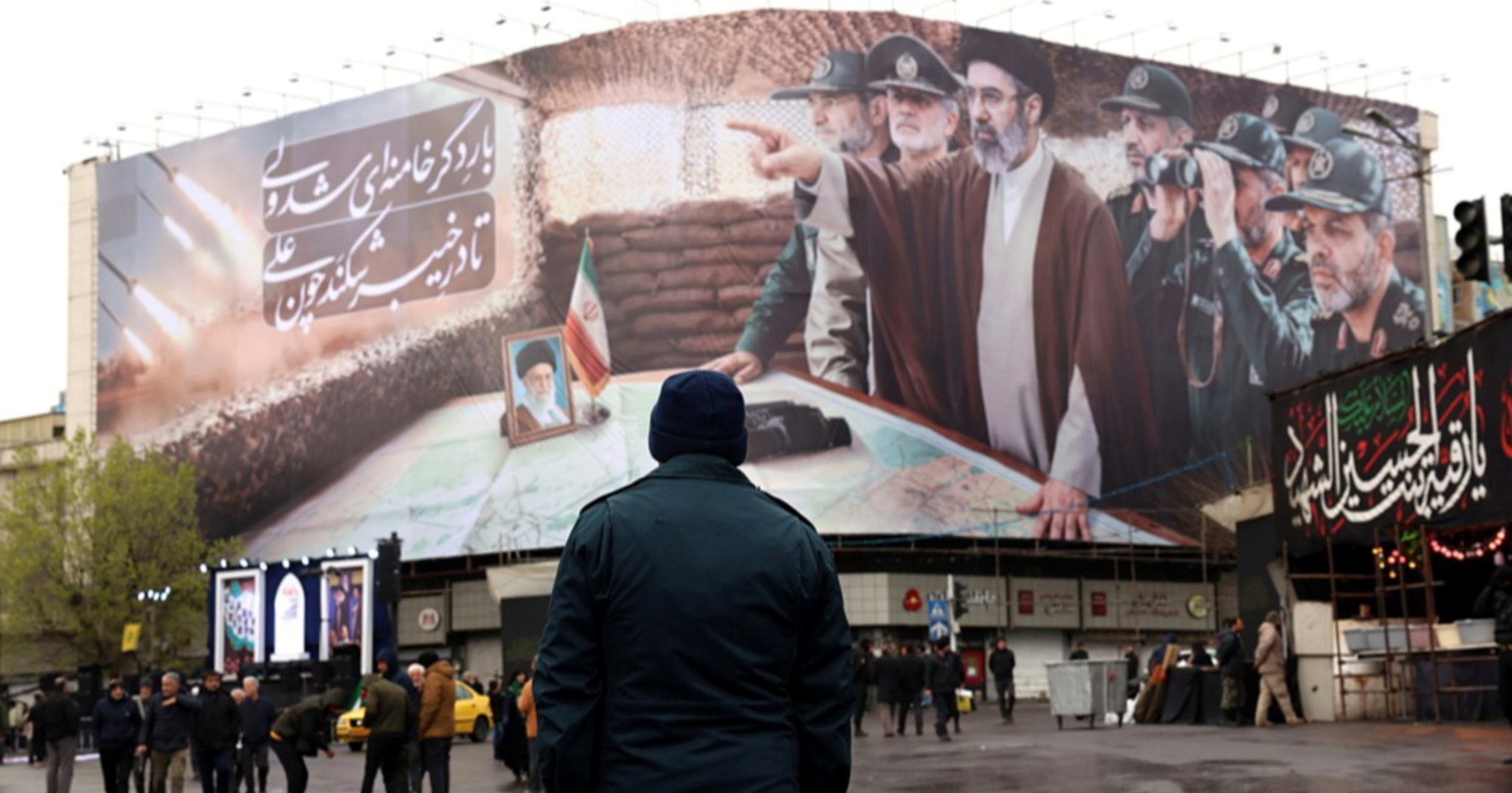 U Iranu gotovo tri tjedna bez interneta. Jedan muškarac uhićen zbog Starlinka