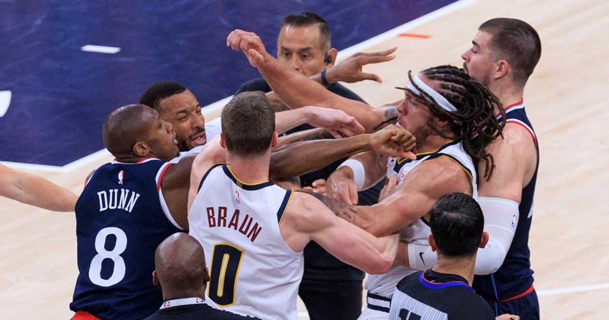 Pogledajte tučnjavu na utakmici Clippersa i Nuggetsa. Zubac zaustavio Gordona