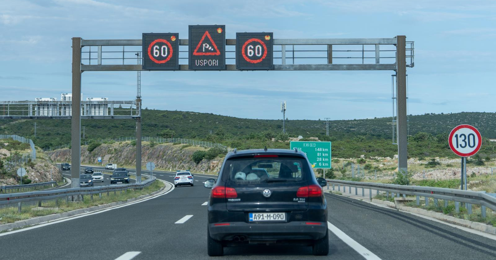 EU razmatra radikalnu mjeru za automobile koji prebrzo voze