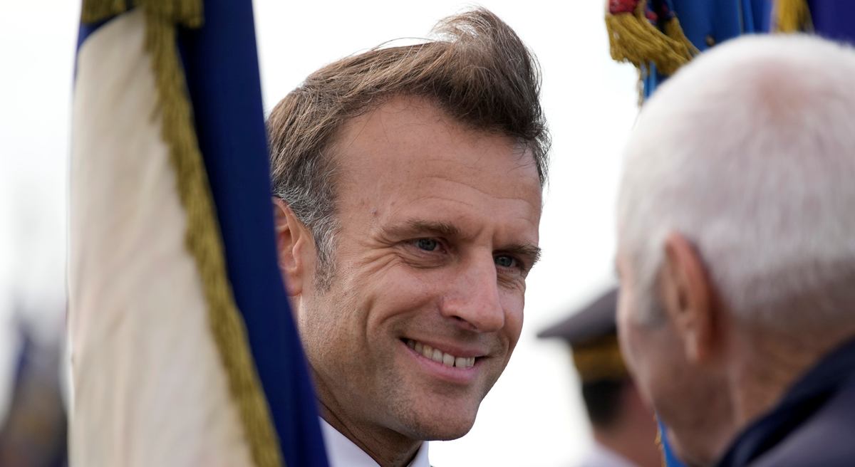 Macron: Žele uvesti lude stvari kao što je promjena spola u gradskim vijećnicama