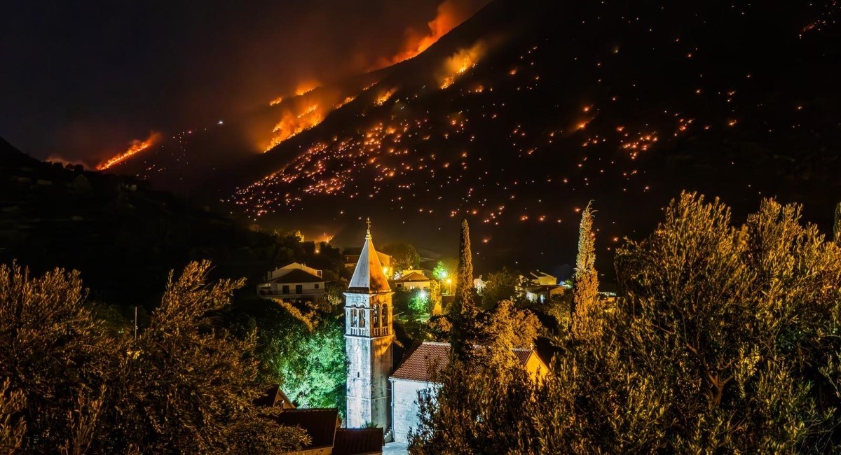 FOTO Pogledajte fotografije požara kod Žrnovnice