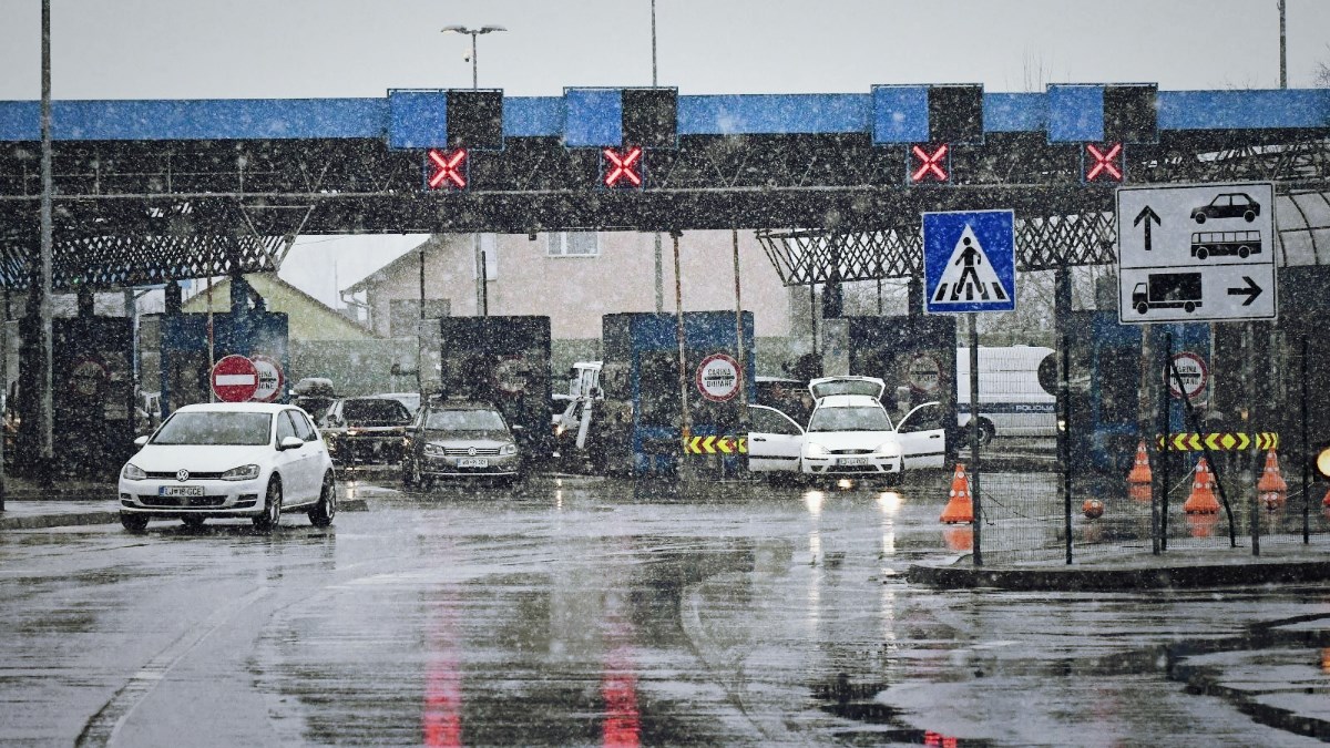 BiH neće uvoditi obvezu posjedovanja negativnog PCR testa za prelazak granice