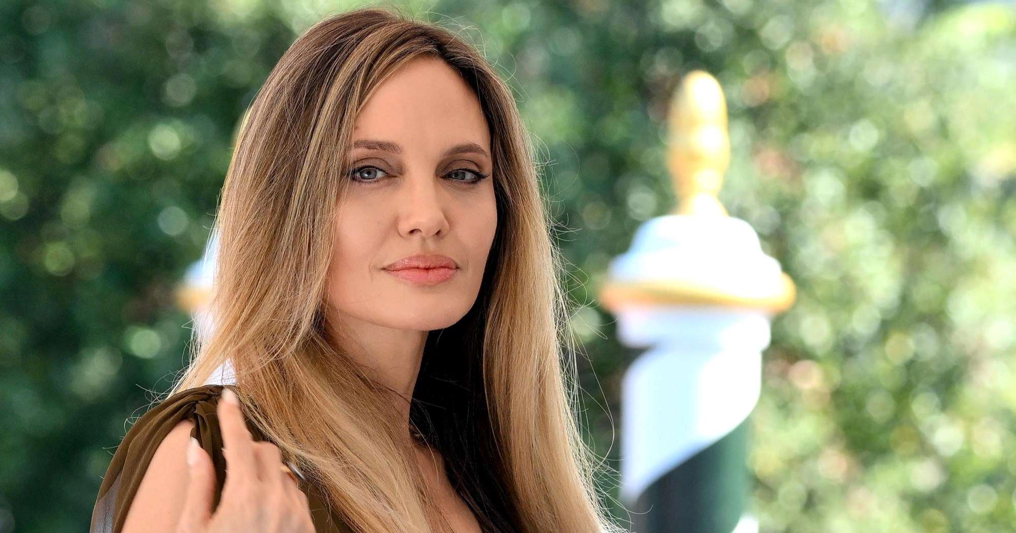 People: Angelina Jolie prodaje vilu i napušta SAD