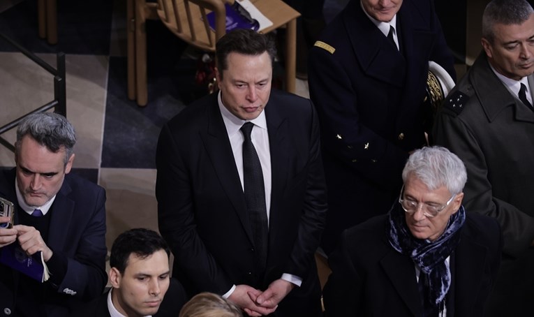 Musk žestoko proziva britanskog premijera. Britanski ministar mu odgovorio