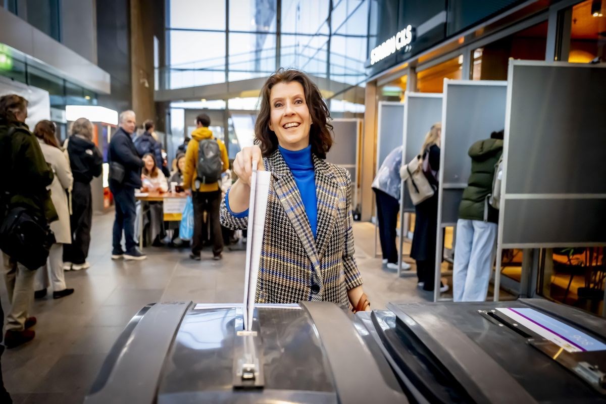 Otvorena biračka mjesta u Nizozemskoj. "Utrka je tijesna"