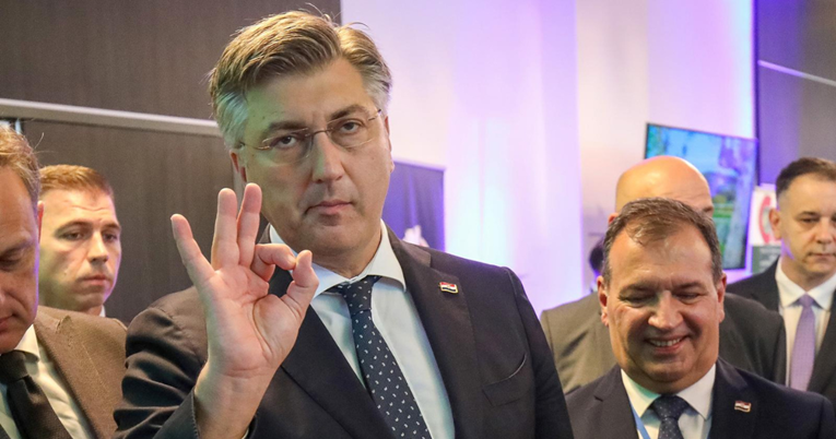 FOTO Plenković degustirao pršut i kobasice u Puli