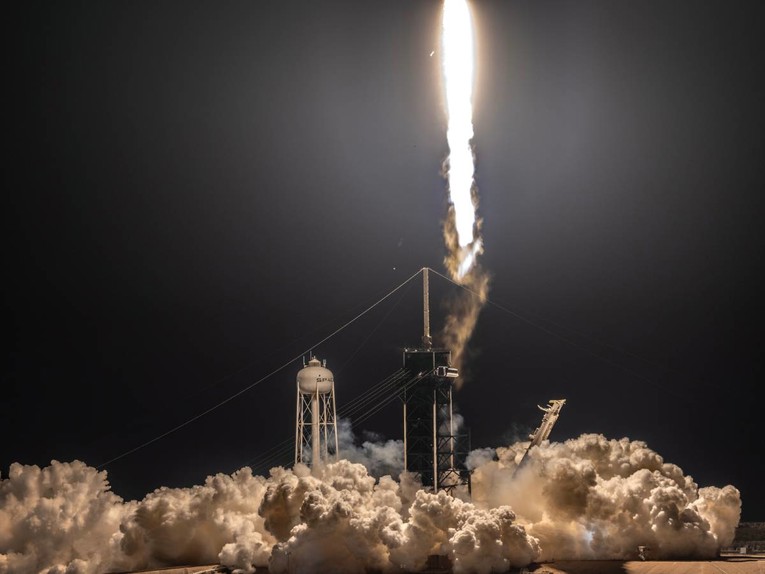 Neplanirani udar: Dijelovi Muskove rakete trebali bi udariti u Mjesec