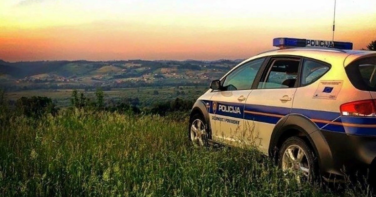 Rumunj uhićen u Dugoj Resi zbog krijumčarenja migranata