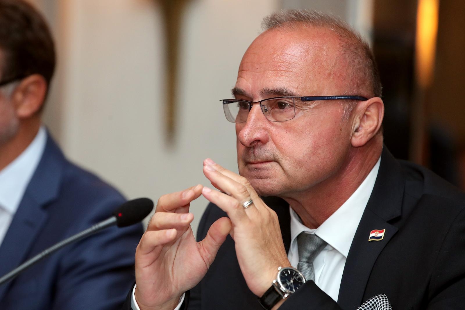 Ministar Radman na Bledu iznio prioritete hrvatskog predsjedanja EU-om