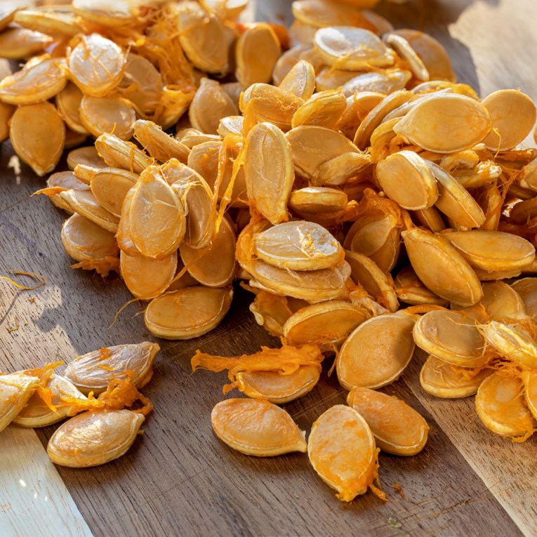 Ne bacajte sjemenke bundeve, znamo za 5 genijalnih načina kako ih iskoristiti