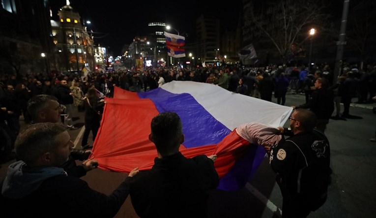 FOTO U centru Beograda prosvjed podrške Rusiji, vikali "NATO, marš iz Srbije"