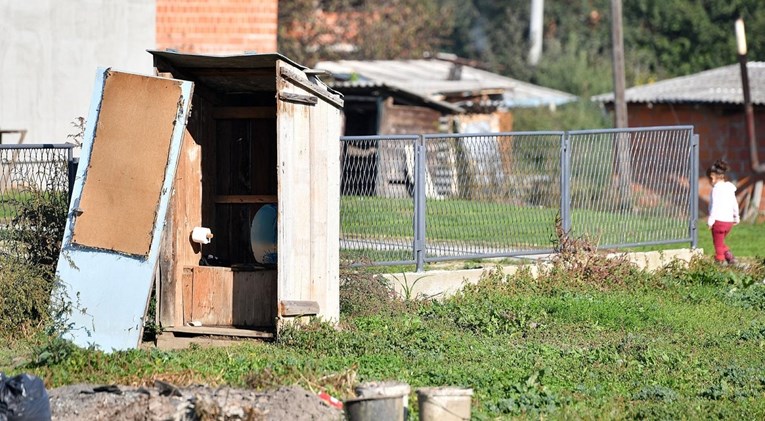 Policija proslijedila dokumentaciju o rušenju romskog naselja uz Dravu, opsežna je