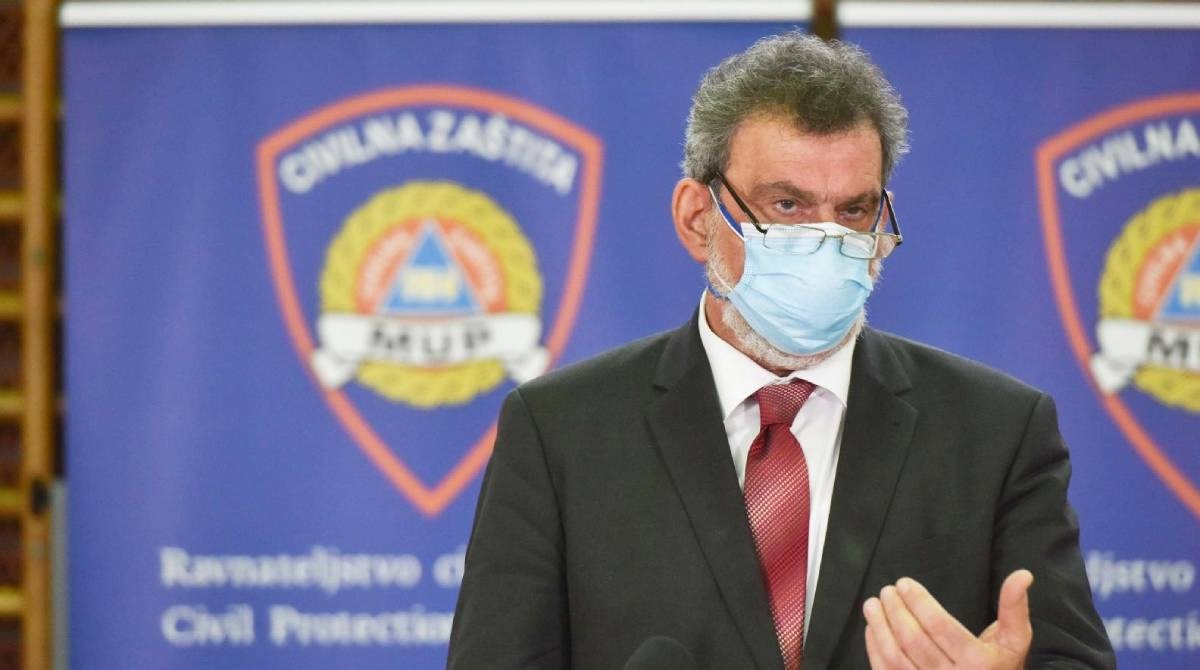 Fuchs: Učenici će možda ranije na zimske praznike