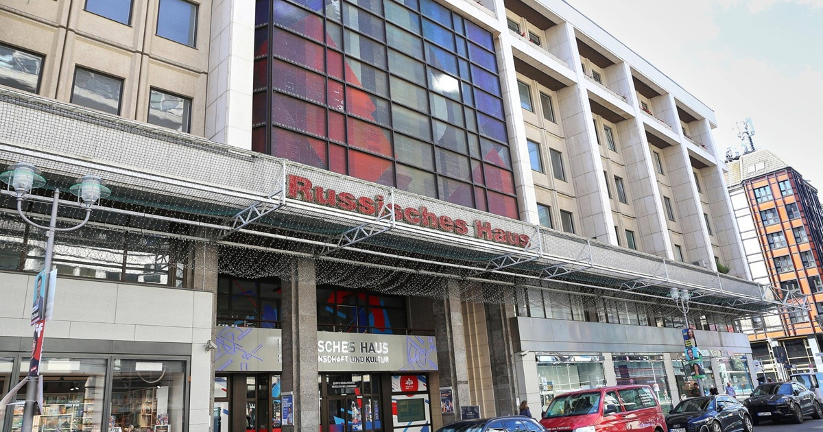 Ruski dom povezuju s obavještajcima, Njemačkoj su zbog sporazuma vezane ruke
