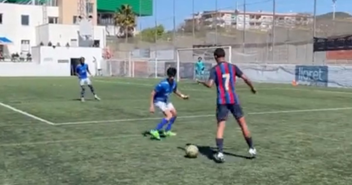 Pogledajte što je Ronaldinhov sin radio u debiju za U-19 Barcelonu. Snimka je hit