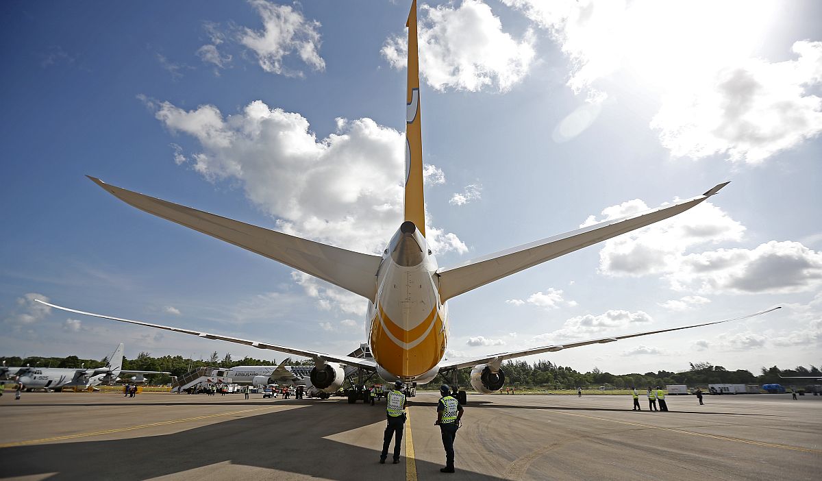 Boeing ima problema s proizvodnjom jednog aviona, u 4 dana nađeno više greški