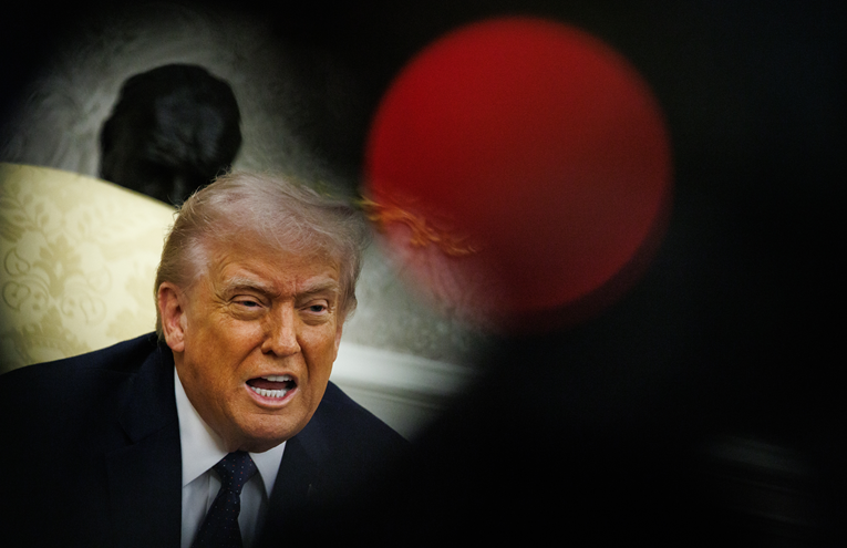 Iranski šef diplomacije: Trump je sve izdao. Bombardirao je pregovarački stol iz inata