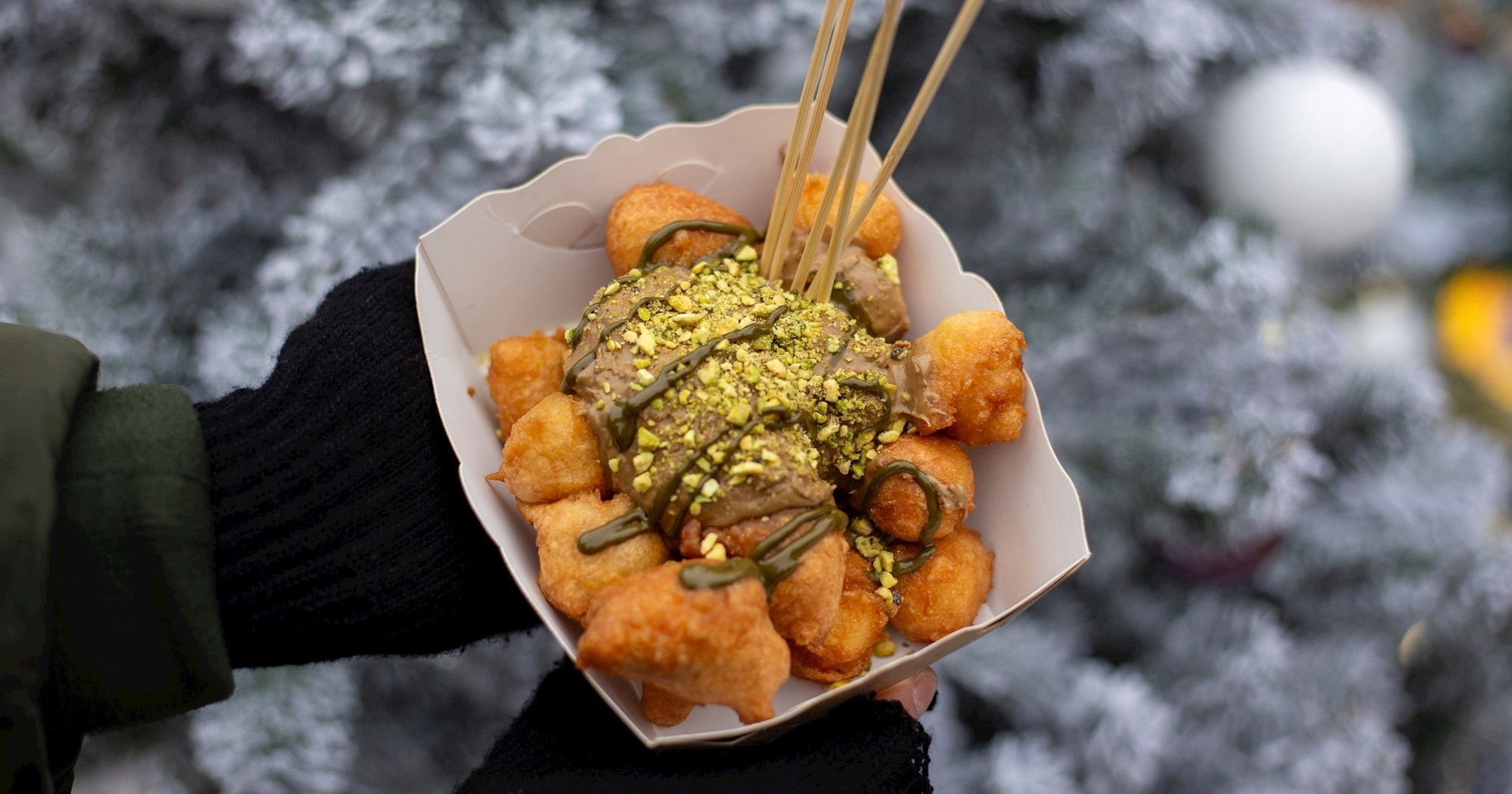 VIDEO Probali smo te Dubai fritule od 11.10 eura na zagrebačkom Adventu