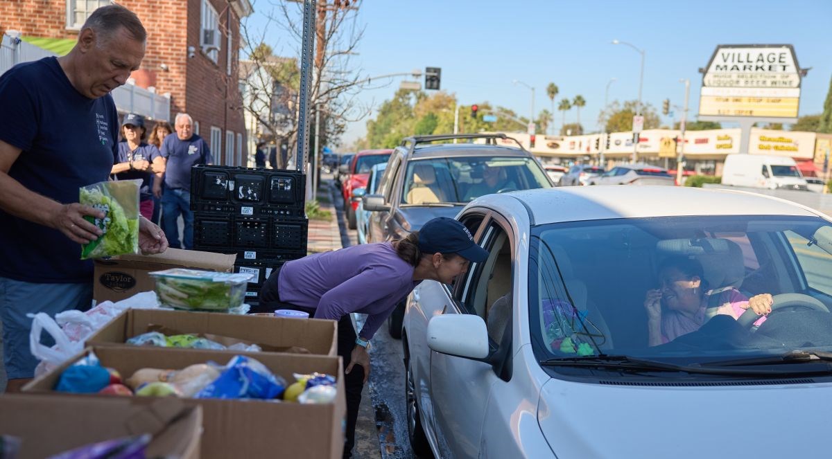 Više od 40 milijuna ljudi u SAD-u gubi financijsku pomoć za hranu zbog blokade vlade