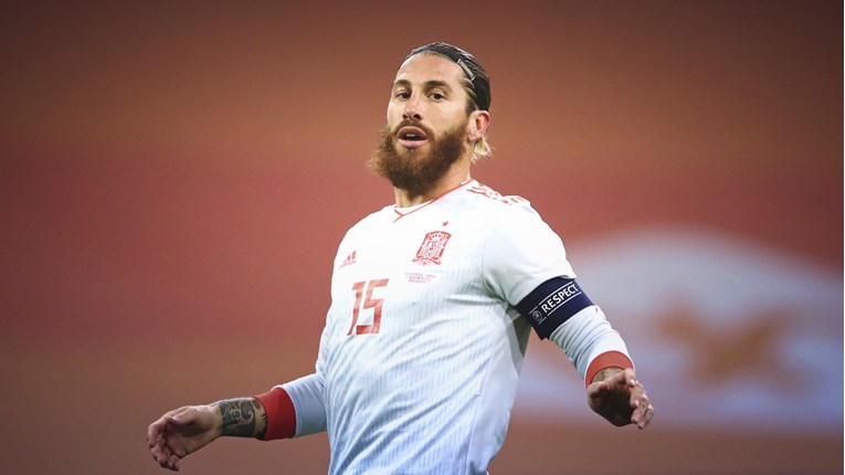 Rekorder Ramos promašio dva penala, Španjolci remizirali sa Švicarskom