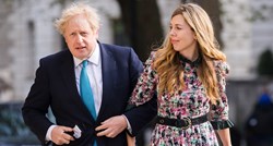 Boris Johnson i njegova 23 godine mlađa zaručnica poslali pozivnice za vjenčanje