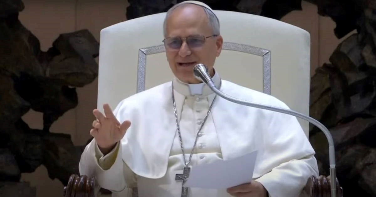 Novi Papa održao prvu presicu. Kritizirao "rat riječima", govorio i o AI-ju