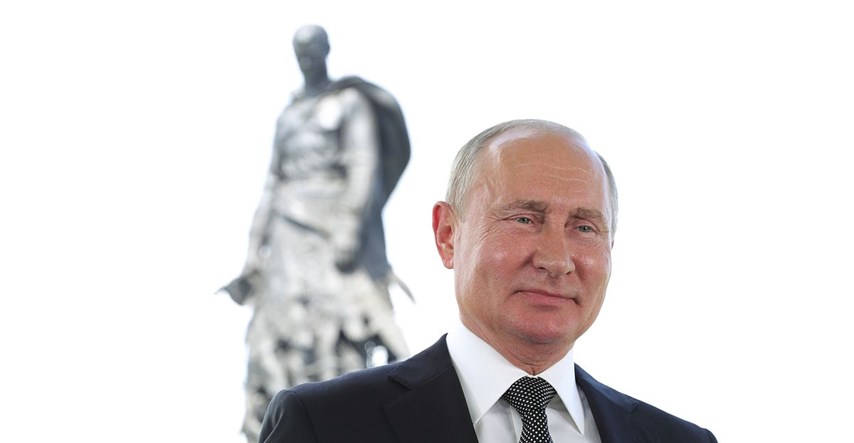 Putin pozvao Ruse da glasaju za izmjene ustava, omogućit će mu ponovnu kandidaturu