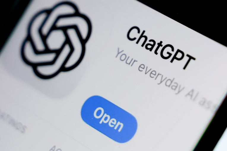 Oglasi stižu u ChatGPT u Europi. Kreću već u ponedjeljak