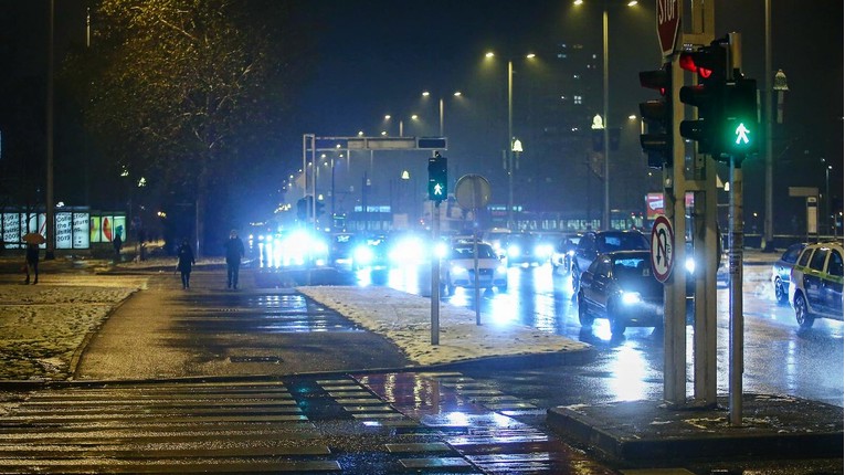 HAK: Kolnici su mjestimice mokri i skliski, prometna na A3