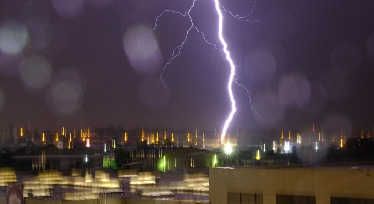 Zbog velike promjene DHMZ izdao posebno priopćenje. Na snazi niz upozorenja
