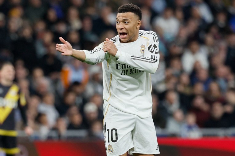 Mbappé o ozljedi koljena: Izrečene su brojne laži, ali navikao sam na to