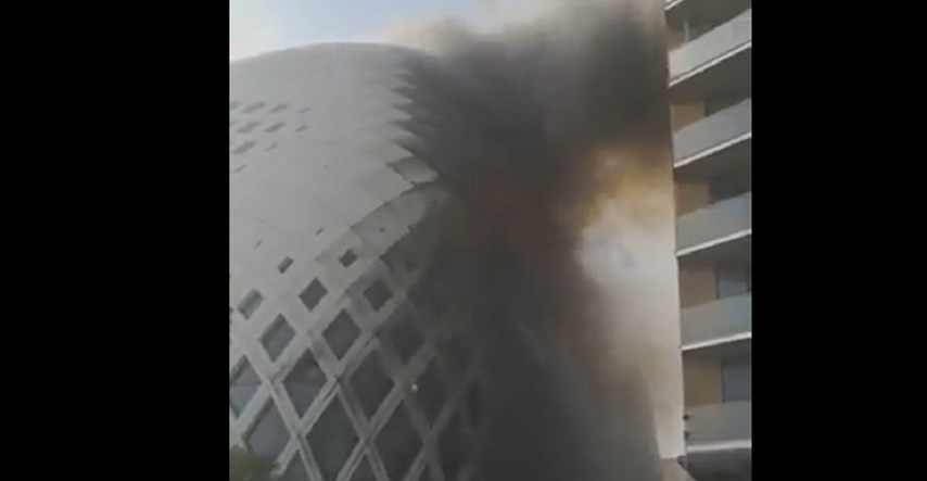 U Bejrutu izbio požar na par metara od mjesta strašne eksplozije, ljudi u panici