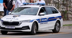 Auto naletio na ženu u Kaštelima, hitno prevezena u bolnicu