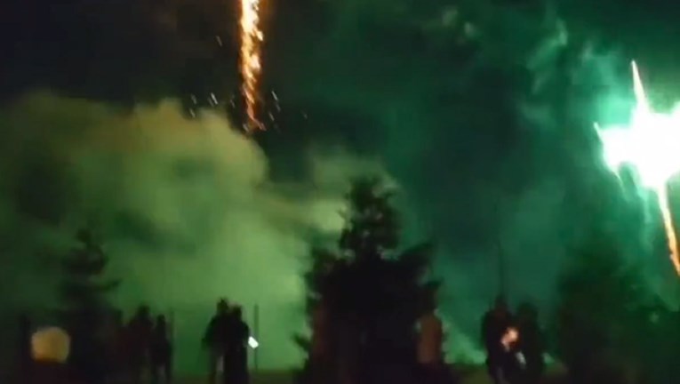 U Francuskoj vatromet eksplodirao među ljudima, poginuli dječak (7) i njegova sestra