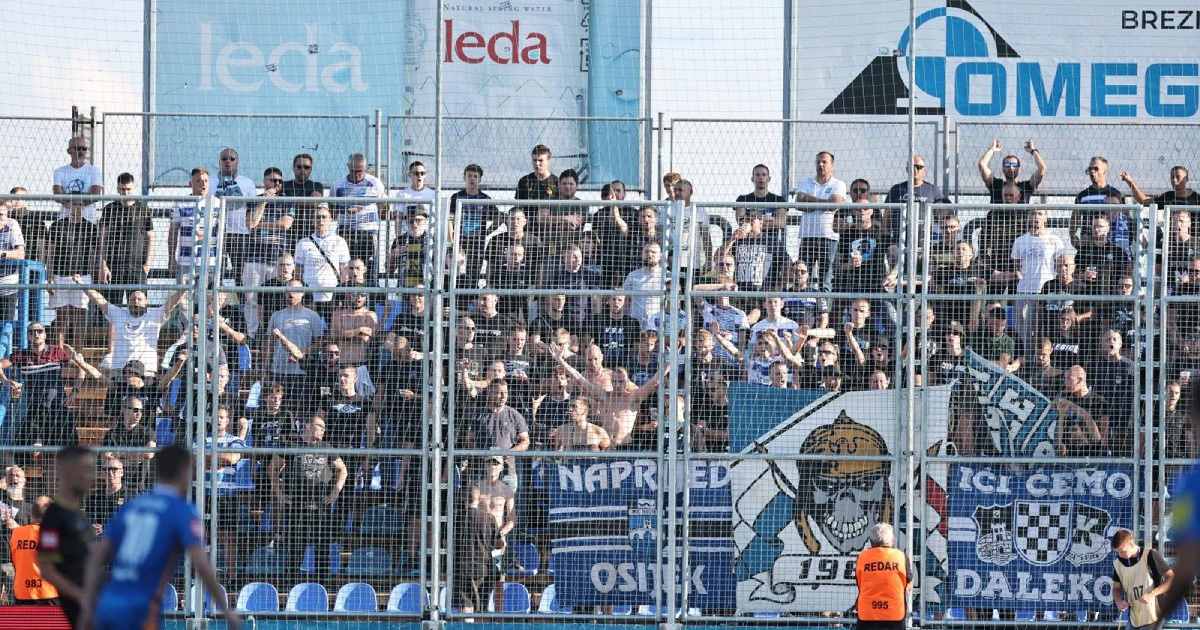 Navijači Osijeka zapalili stolice na stadionu u Varaždinu