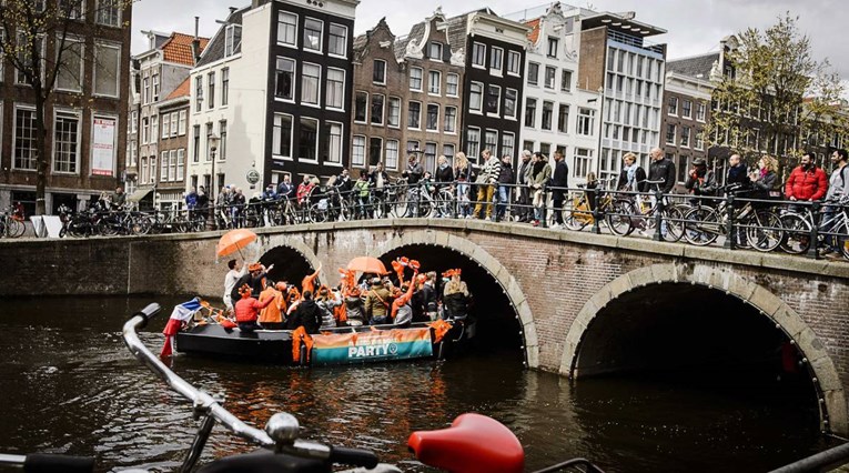 Amsterdam propada već godinama, sada stvari polako dolaze na naplatu
