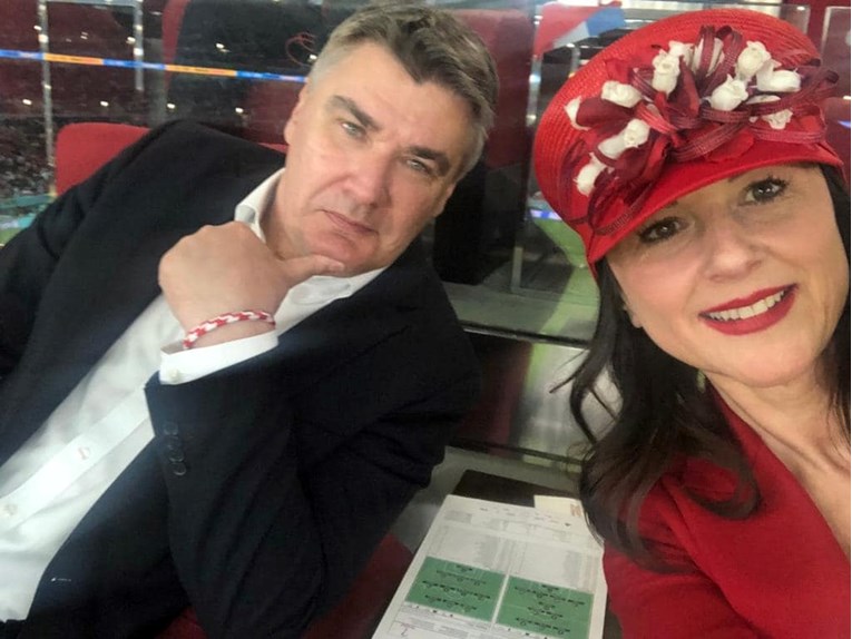Milanović objavio selfie sa suprugom iz lože na stadionu u Kataru