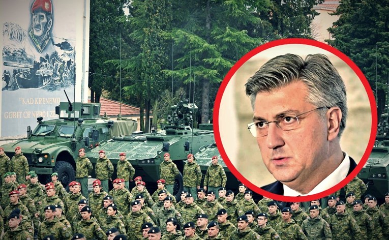 Nad kninskom vojarnom letjeli misteriozni dronovi. Plenković: Možda je strana zemlja