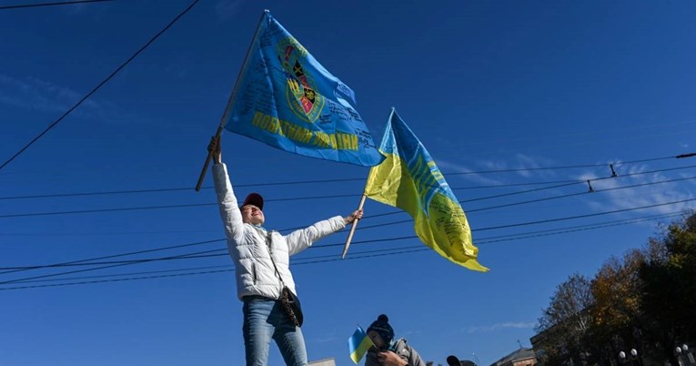 Zelenski: Vratit ćemo ukrajinsku zastavu na Krim