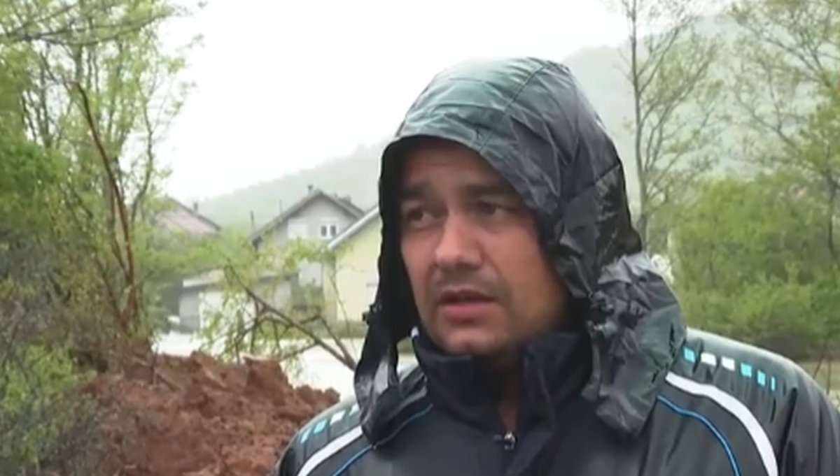 Stanovnik Gračaca: Ovo je predstava, na terenu nije bilo nikoga. Bojimo se noći