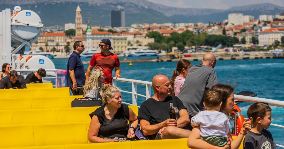 U Splitu broj odlazaka turista nadmašuje broj dolazaka. "Tipično za kolovoz"