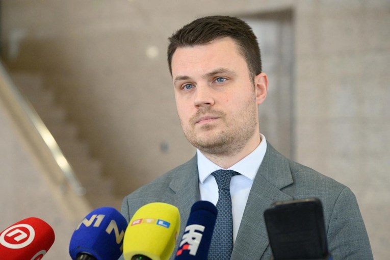 Državni tajnik Vidiš: Postotak osiguranika s kombiniranom mirovinom porastao je na 33%