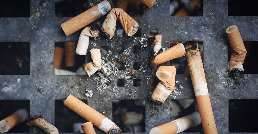 Britanija duhanskim tvrtkama planira naplaćivati čišćenje opušaka