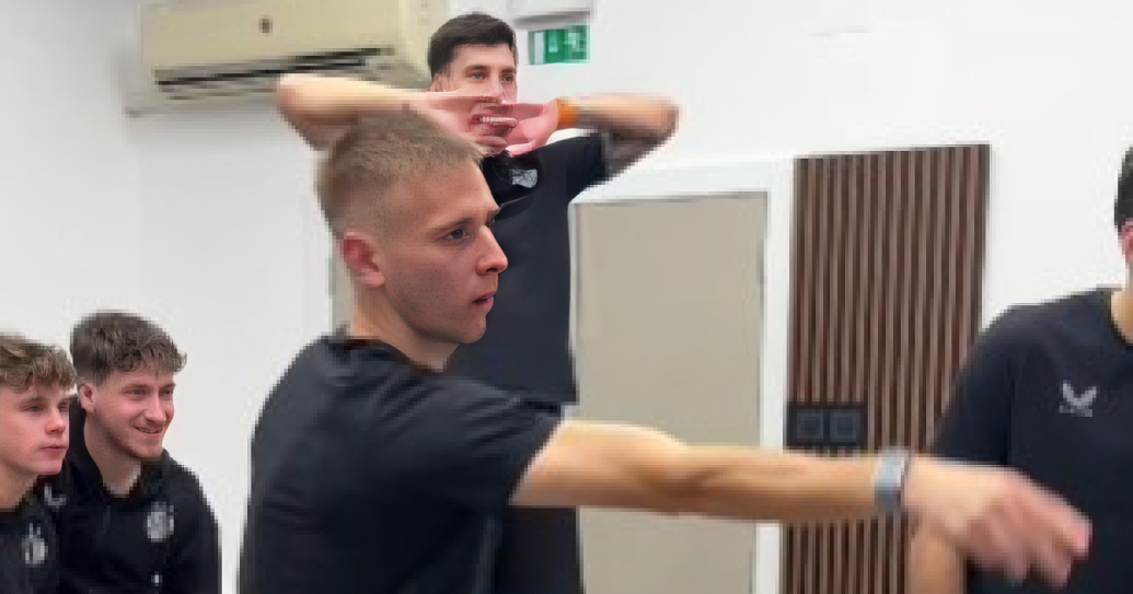 VIDEO Sjajna atmosfera na pripremama Dinama. Kulenović organizirao turnir u pikadu