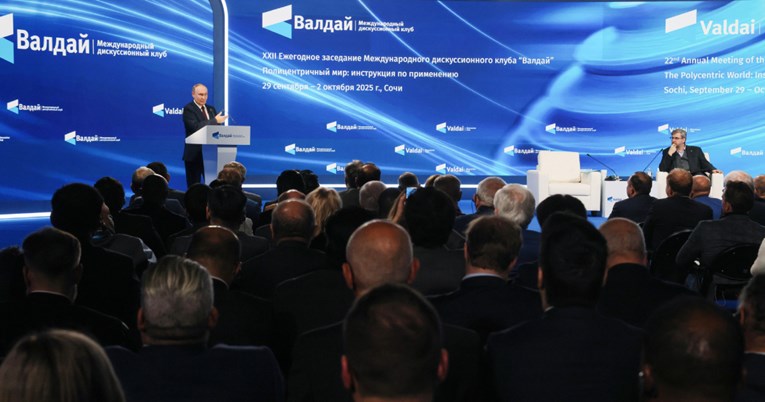 VIDEO Putin: Dva puta smo se htjeli pridružiti NATO-u. Oba puta su nas odbili