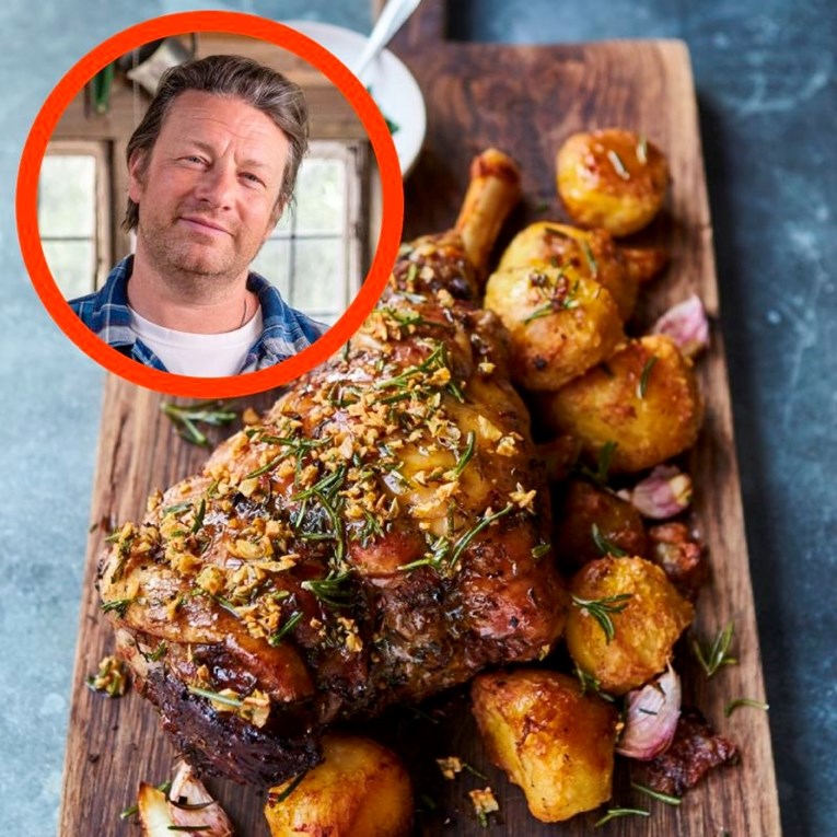 "Pečena janjetina pravo je remek-djelo", kaže Jamie Oliver. Imamo njegov recept