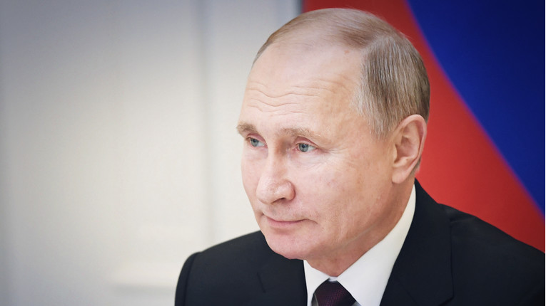 Putin donio zakon koji bivšim predsjednicima jamči imunitet od progona