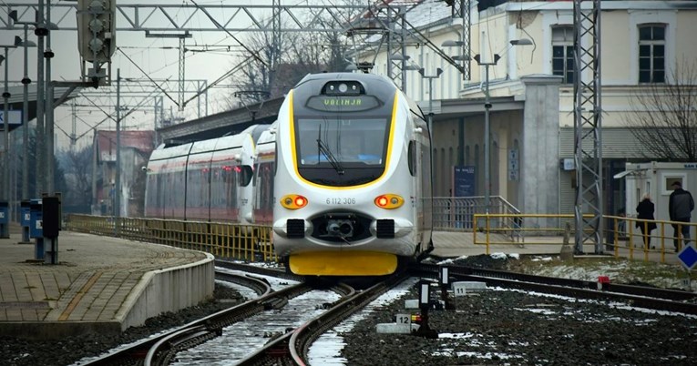 Nagibni vlakovi više neće voziti na ruti Zagreb - Split. Zamijenit će ih hibridi